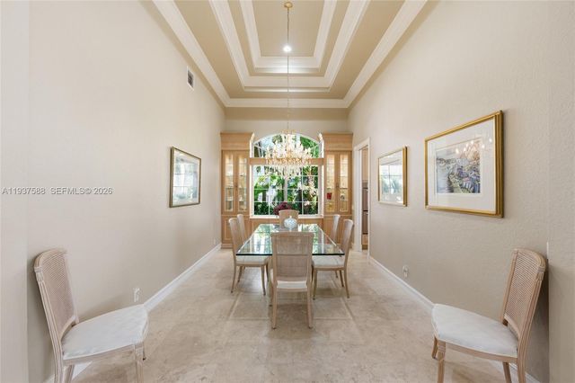 2442 Poinciana Ct, Weston, FL 33327