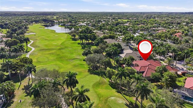 2442 Poinciana Ct, Weston, FL 33327