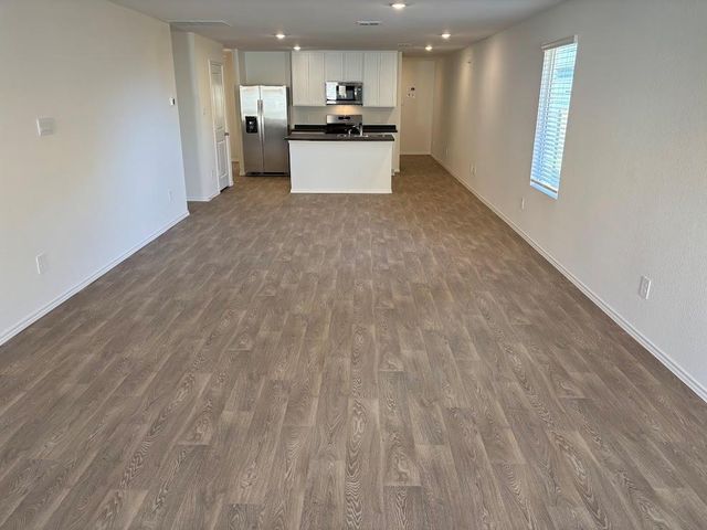 189 Bull Lake CIR, Buda, TX 78610