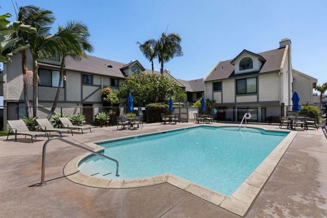 627 13th St. 23, San Diego, CA 92154