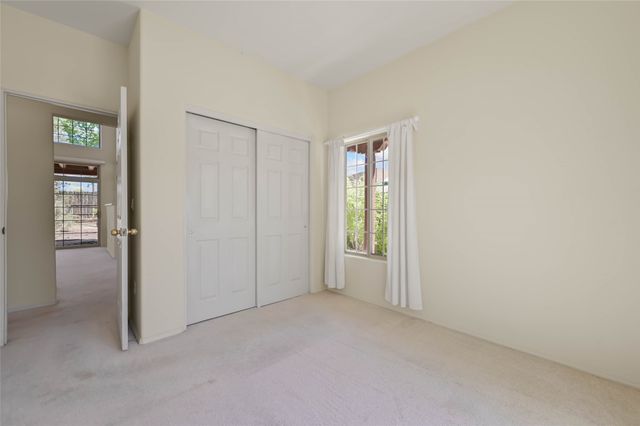 4305 Cloud Dance, Santa Fe, NM 87507