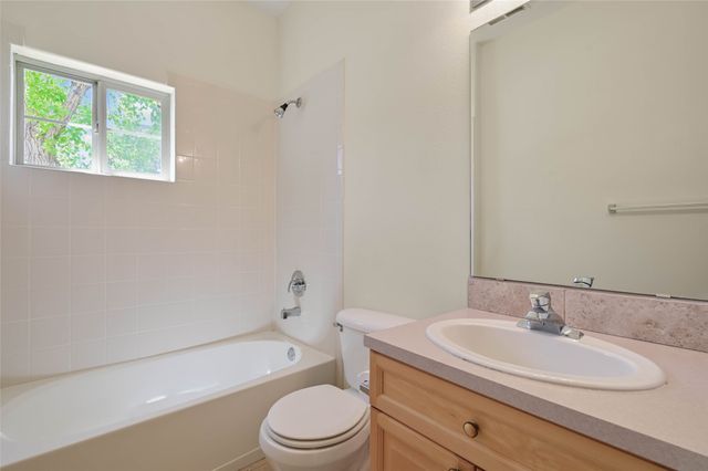4305 Cloud Dance, Santa Fe, NM 87507