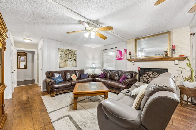 2417 Laurel Lane, Plano, TX 75074
