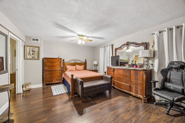 2417 Laurel Lane, Plano, TX 75074