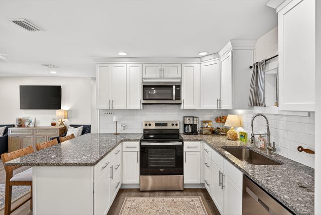 21509 Caribbean Lane, Panama City Beach, FL 32413