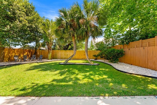 21509 Caribbean Lane, Panama City Beach, FL 32413