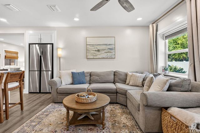 21509 Caribbean Lane, Panama City Beach, FL 32413