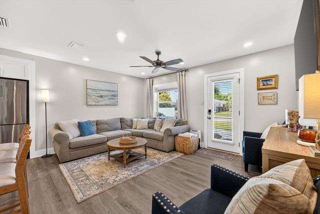 21509 Caribbean Lane, Panama City Beach, FL 32413