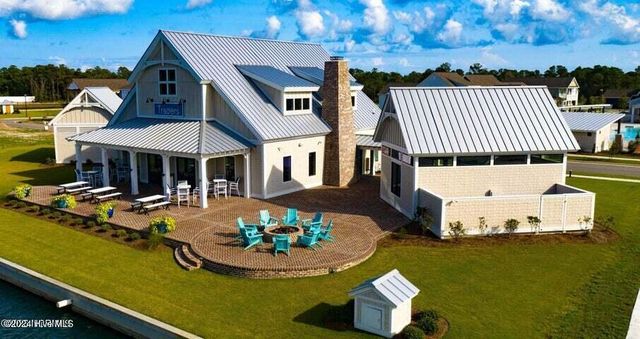 404 Summer Duck Drive, Beaufort, NC 28516