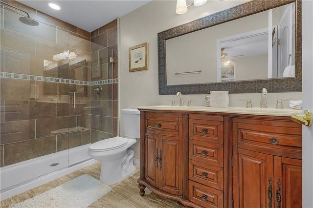 3928 NW 41st PL, Cape Coral, FL 33993