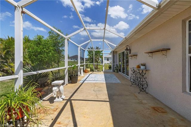 3928 NW 41st PL, Cape Coral, FL 33993
