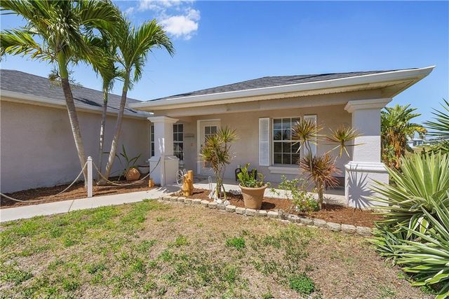 3928 NW 41st PL, Cape Coral, FL 33993