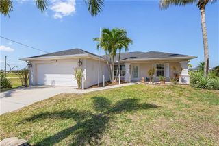3928 NW 41st PL, Cape Coral, FL 33993