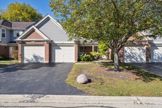 1157 Russellwood Court, Buffalo Grove, IL 60089