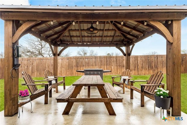 330 Saiga Drive, New Braunfels, TX 78130