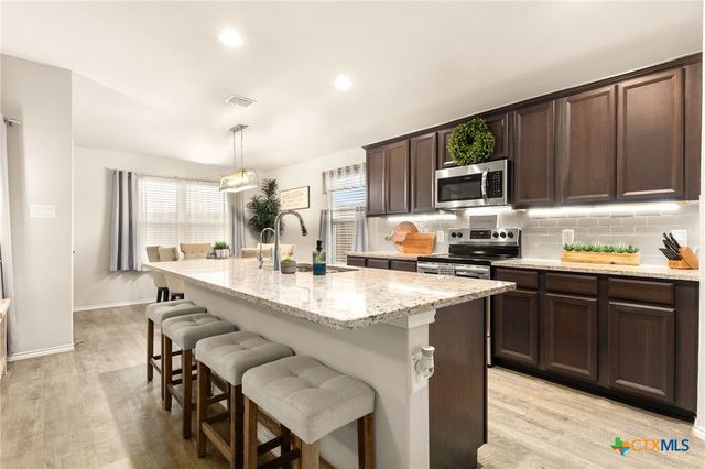 330 Saiga Drive, New Braunfels, TX 78130