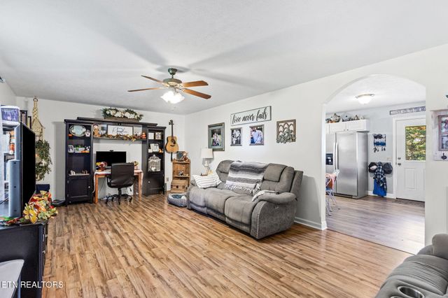 6538 Hilham Rd, Cookeville, TN 38506