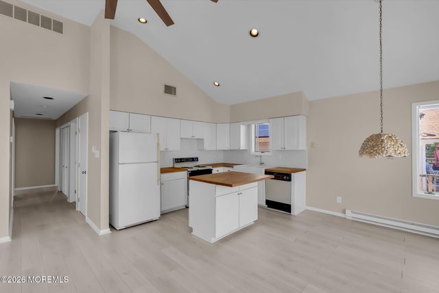 25 S Dayton Drive, Little Egg Harbor, NJ 08087