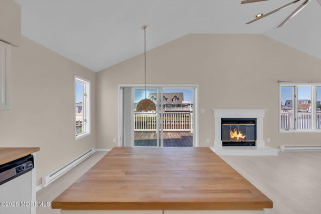 25 S Dayton Drive, Little Egg Harbor, NJ 08087