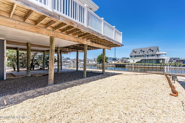 25 S Dayton Drive, Little Egg Harbor, NJ 08087