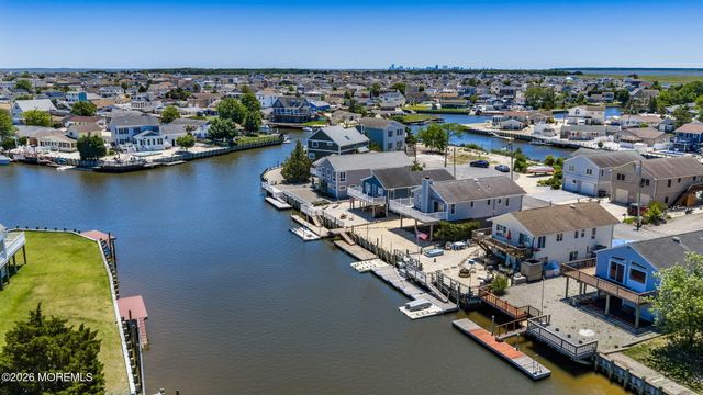 25 S Dayton Drive, Little Egg Harbor, NJ 08087