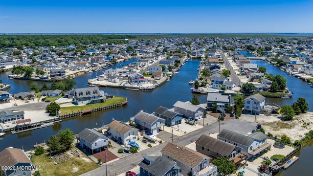 25 S Dayton Drive, Little Egg Harbor, NJ 08087