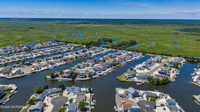 25 S Dayton Drive, Little Egg Harbor, NJ 08087