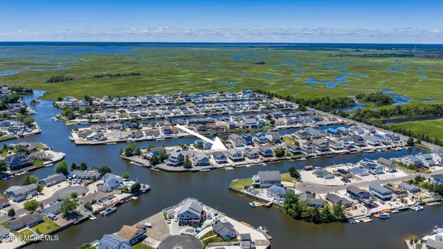 25 S Dayton Drive, Little Egg Harbor, NJ 08087