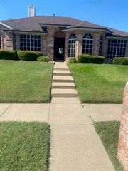 1531 Birkenhead Lane, Lancaster, TX 75134