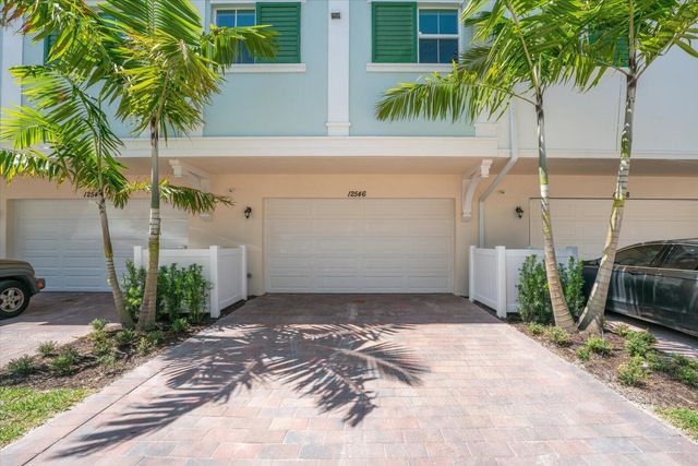 12546 Gross Pointe Drive, Palm Beach Gardens, FL 33418