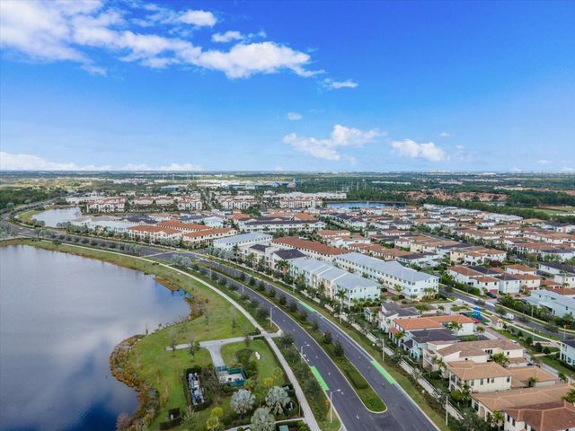 12546 Gross Pointe Drive, Palm Beach Gardens, FL 33418