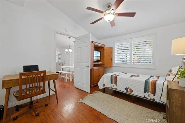 19348 Avenue Of The Oaks, Newhall, CA 91321