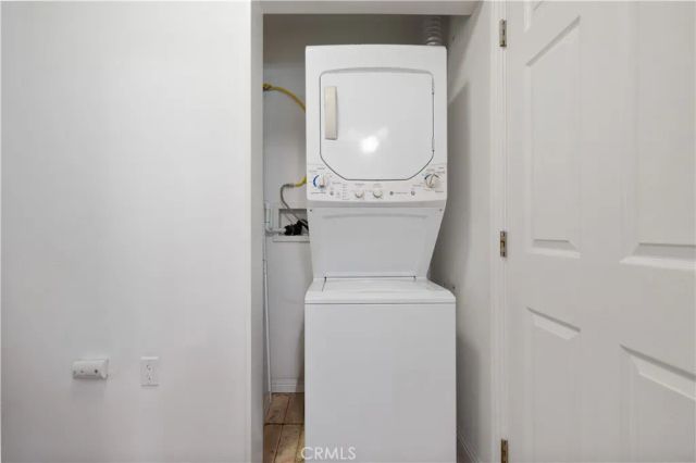 19348 Avenue Of The Oaks, Newhall, CA 91321