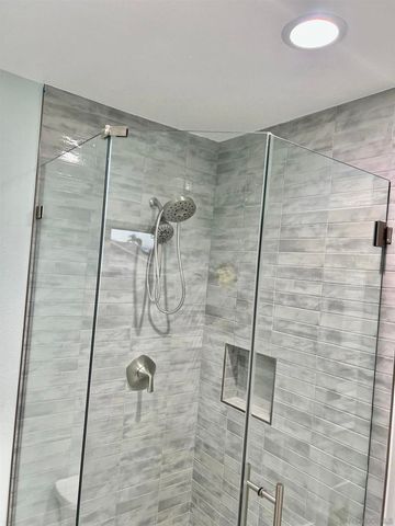 518 N Rose St, Anaheim, CA 92805