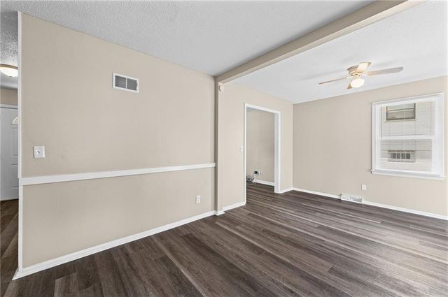 7500 E 118th Place, Kansas City, MO 64134