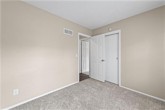 7500 E 118th Place, Kansas City, MO 64134