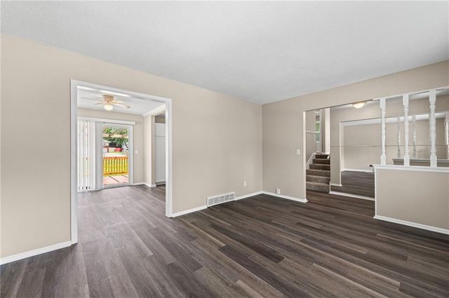 7500 E 118th Place, Kansas City, MO 64134