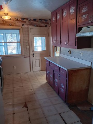 189 S Genesee Street, Montrose, MI 48457