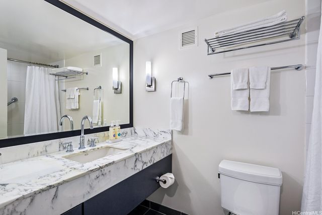 410 Atkinson Drive 1916, Honolulu, HI 96814