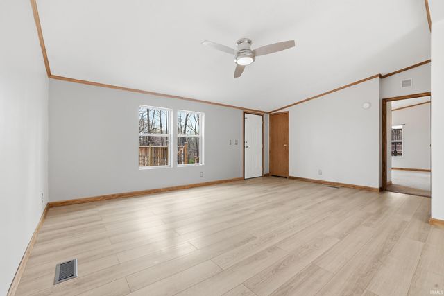 6353 W McNeely Street, Ellettsville, IN 47429