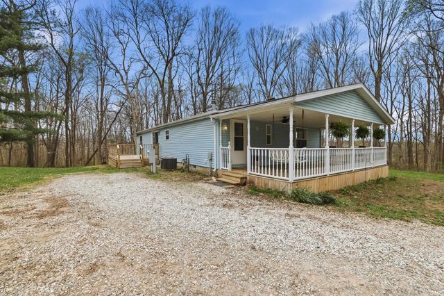 6353 W McNeely Street, Ellettsville, IN 47429