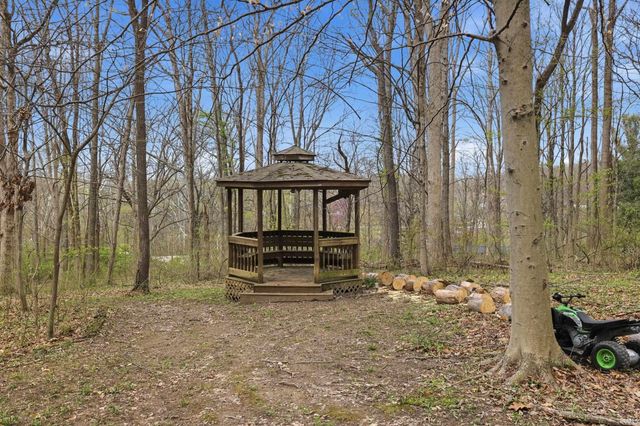 6353 W McNeely Street, Ellettsville, IN 47429