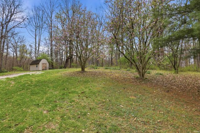 6353 W McNeely Street, Ellettsville, IN 47429