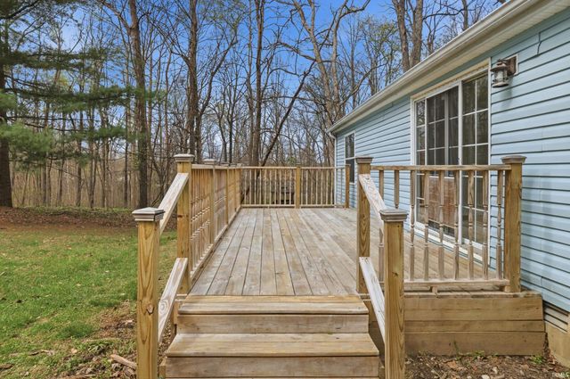 6353 W McNeely Street, Ellettsville, IN 47429
