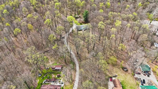 6353 W McNeely Street, Ellettsville, IN 47429