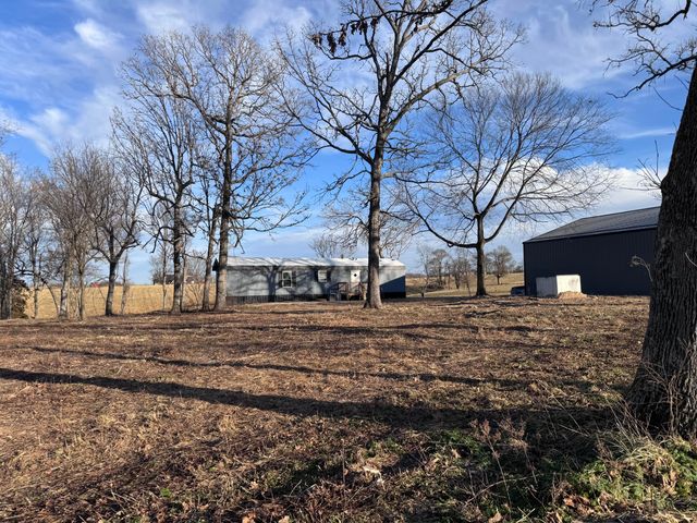 1461 Quail Spur, Crane, MO 65633