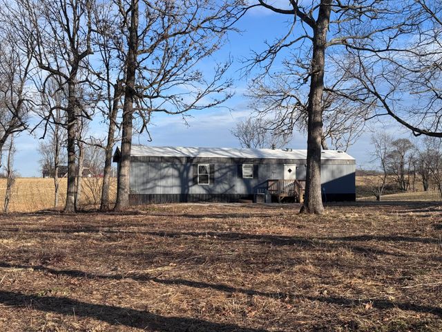 1461 Quail Spur, Crane, MO 65633