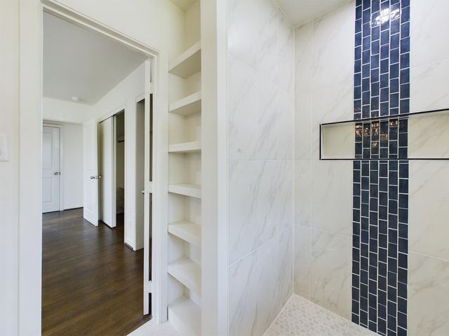 2231 Latexo Drive, Houston, TX 77018