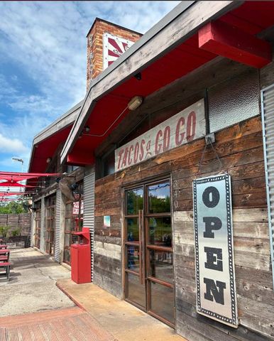 2231 Latexo Drive, Houston, TX 77018