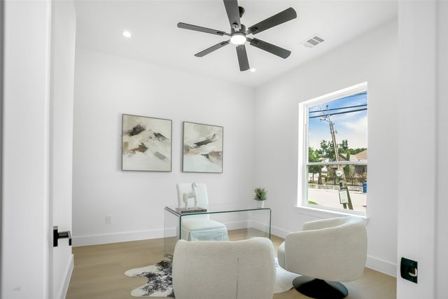 3629 Vilbig Road, Dallas, TX 75212